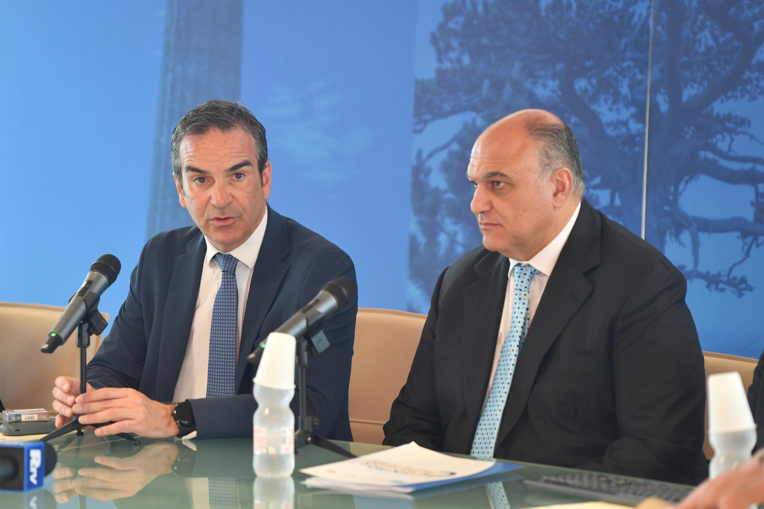 Presentato l’Avviso Dunamis, Occhiuto e Calabrese: “La Regione Calabria al fianco delle imprese per stimolare il mercato del lavoro”